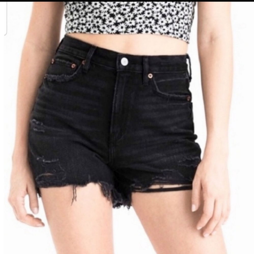 American Eagle 90s Boyfriend Shorts size 18